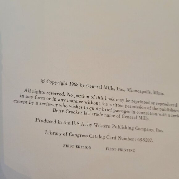 Betty Crocker Pie Pastry Cook Book 1st Edition 1968 Spiralbound Gift Staging Dec - Picture 3 of 7